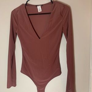 V neck bodysuit